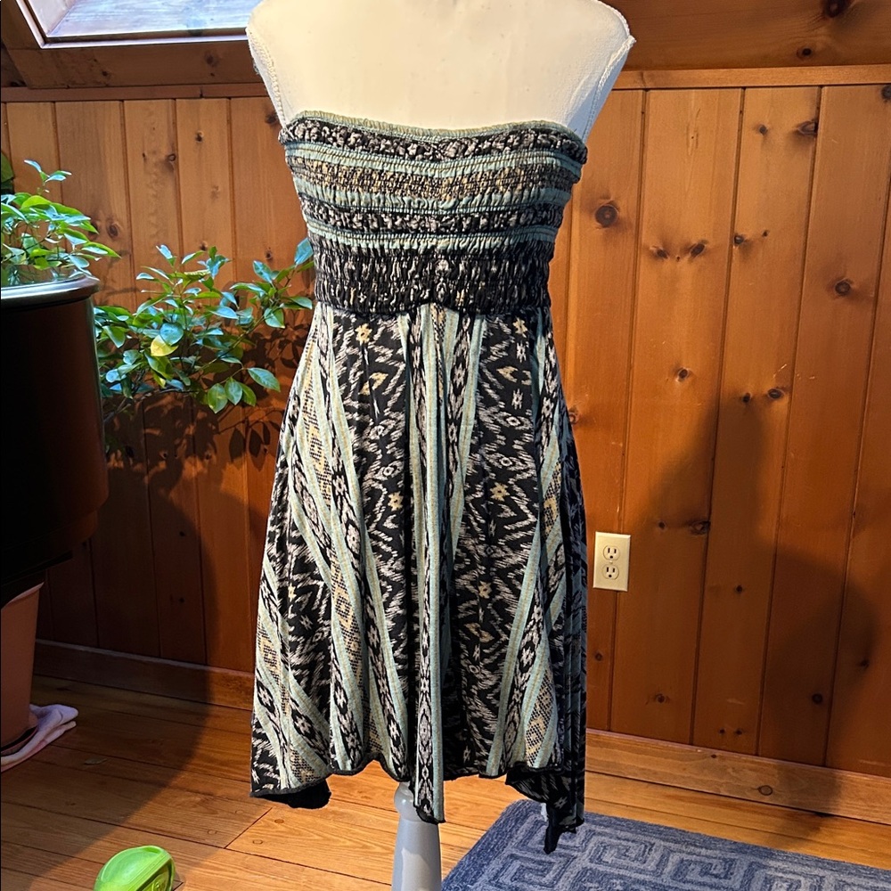 Billabong Strapless Black and Cream Tribal Dress